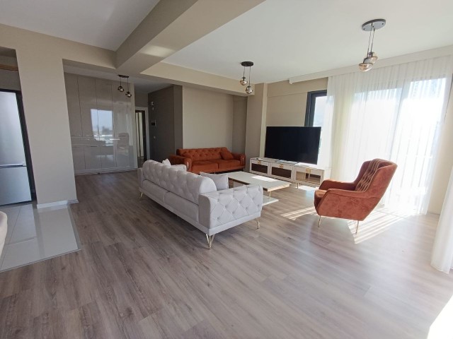 3+1 Luxury Penthouse for Rent in Kyrenia Center