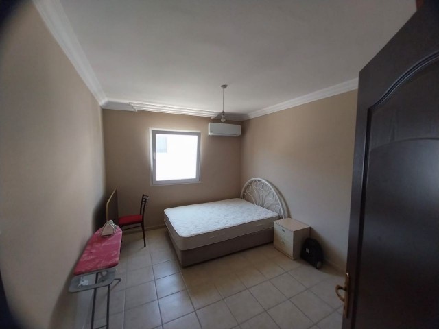 4+1 im Kyrenia Center (1 Zimmer im Obergeschoss als Penthouse)