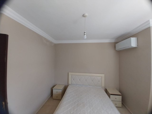 Girne Merkezde 4+1 (1 oda penthouse şeklinde üst katta)