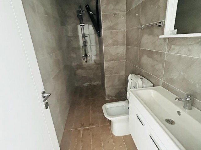 2+1 office for rent in Karaoğlanoğlunu