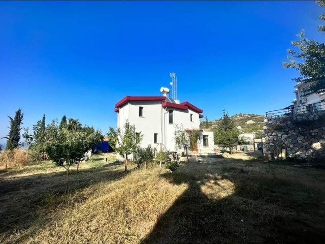 5+1 VILLA ZU VERKAUFEN IN ALSANCAK/ MALATYA. Atemberaubender Meerblick