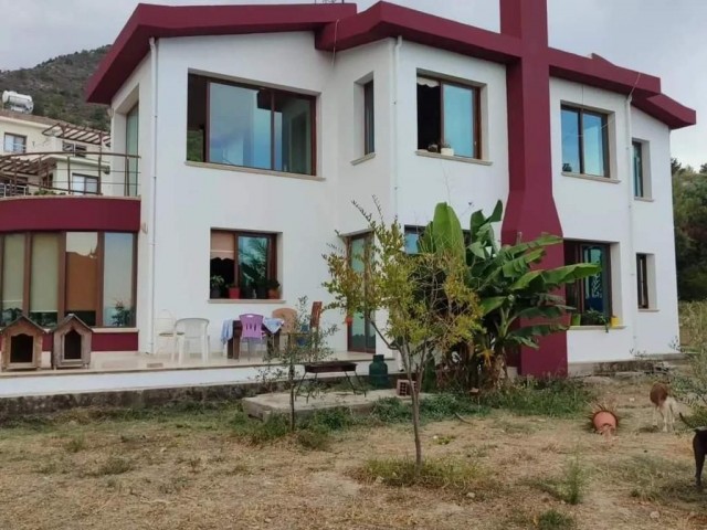 5+1 VILLA ZU VERKAUFEN IN ALSANCAK/ MALATYA. Atemberaubender Meerblick