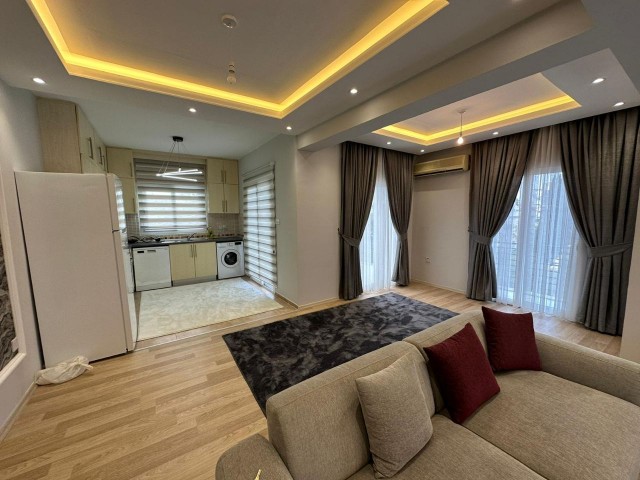 4+1 FULLY FURNISHED FLAT PENTHOUSE FOR RENT IN KYRENIA CENTER