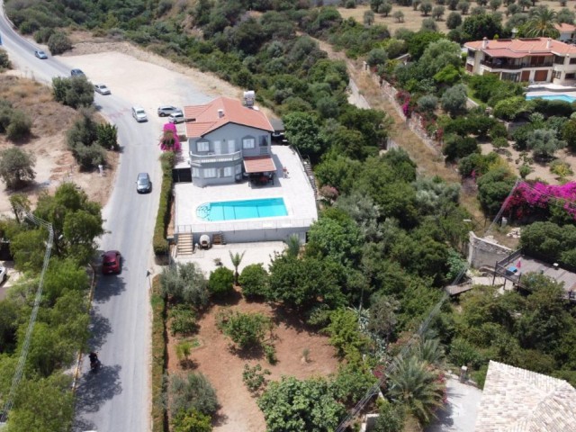 4+1 TURKISH KOÇANLI VILLA ON 1.5 DECLARES FOR SALE IN ZEYTİNLİK