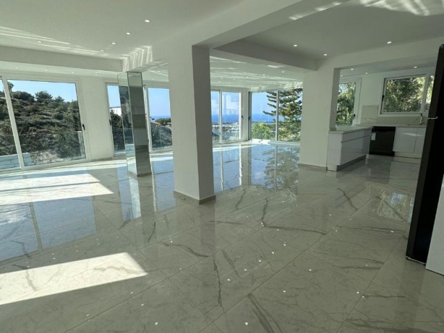 Luxury 5+2 villa for sale in Upper Kyrenia. Behind the Eziç Premier