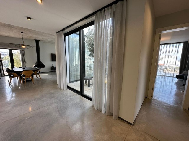 LUXUSVILLA 3+1 ZUR TÄGLICHEN MIETE IN GIRNE/BAHÇELİ