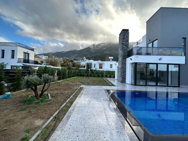 LUXURY 4+1 TRIPLEX VILLA FOR SALE IN LAPTA, WITH STUNNING MOUNTAIN AND SEA VIEWS