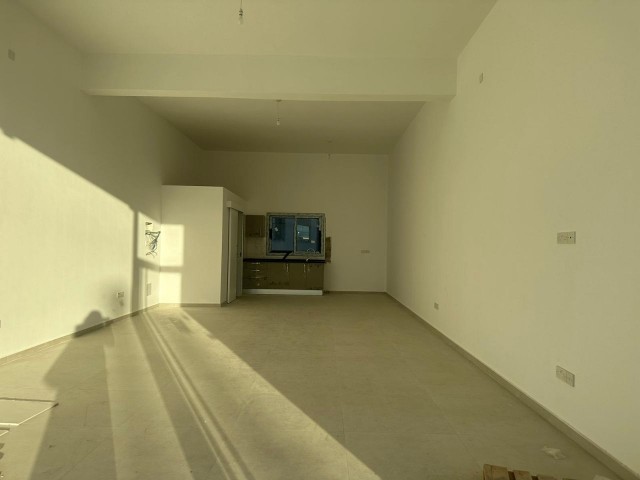 85 m2 SHOP FOR RENT IN BOSPHORUS