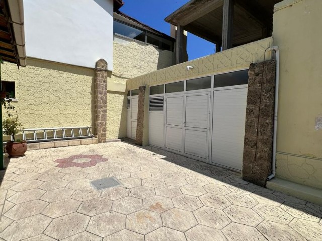 4+2 triplex villa for sale in Ozanköy with large basement, Turkish title