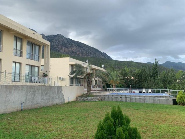 Complete complex with pool for sale in Edremit
