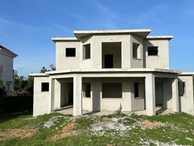 Unfinished villa for sale in Akdeniz village 5+1, Turkish made