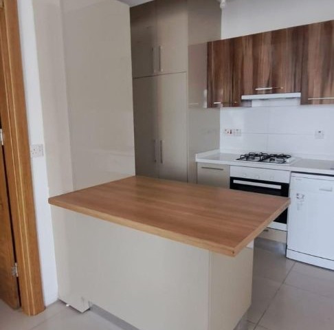 2+1 fully furnished for rent in Kyrenia center