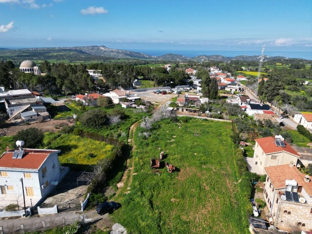 Tepebasinda satilik 1.5 donum turk kocanli arsa