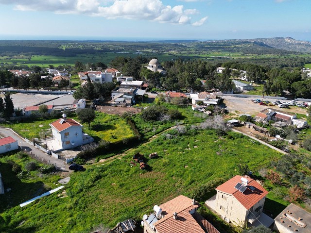 1,5 Hektar türkisches Land zum Verkauf in Tepebaşı