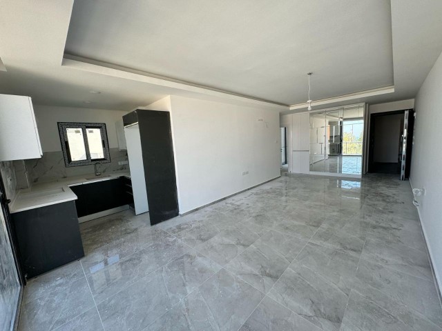 2+1 flat with sea view for sale in Kyrenia center