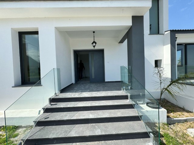 Luxury 3+1 Villa for sale on 1 decare in Karşıyaka