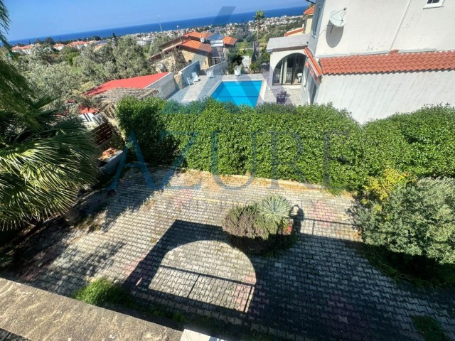 3+1 villa for sale in Karşıyaka, all taxes paid, unmissable price