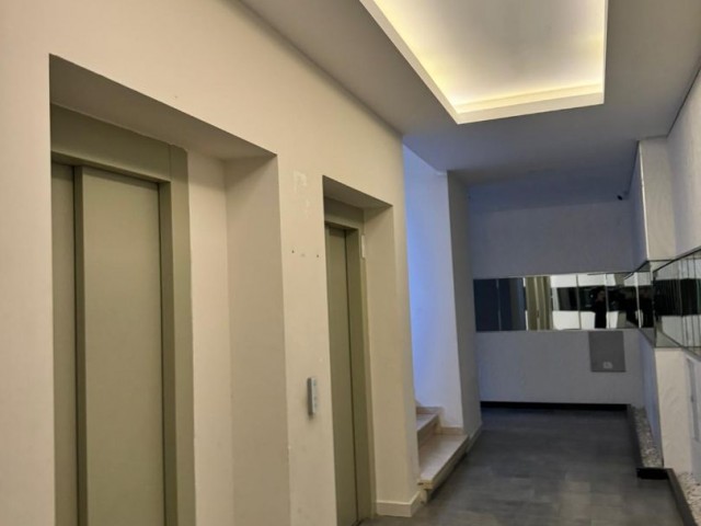 GİRNE MERKEZDE SATILIK 2+1 FULL EŞYALI DAİRE, TÜRK KOÇANLI  