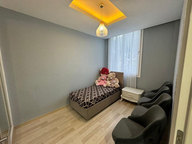 GİRNE MERKEZDE SATILIK 2+1 FULL EŞYALI DAİRE, TÜRK KOÇANLI  