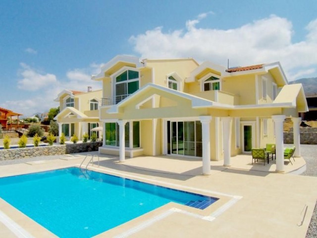 3+1 fully furnished villa for rent in Alsancak