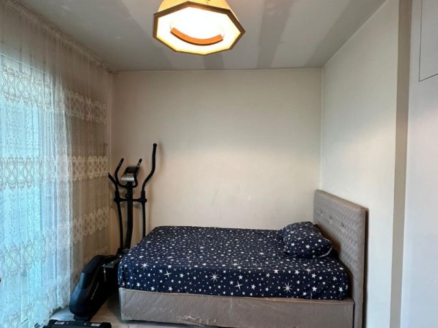 2+1 Penthouse zum Verkauf im Zentrum von Kyrenia, Transformator und alle Steuern bezahlt