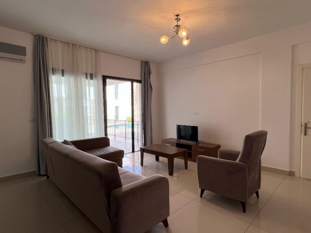 Flat To Rent in Zeytinlik, Kyrenia