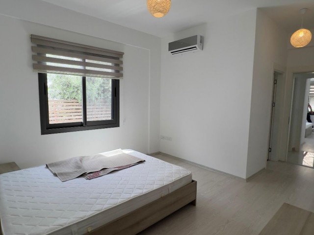 Flat To Rent in Zeytinlik, Kyrenia