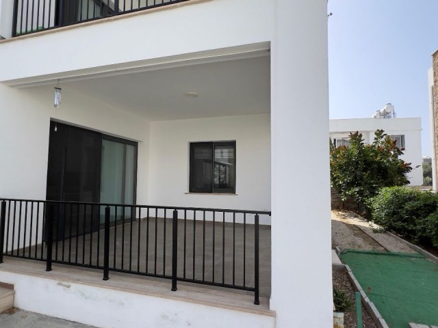 Flat To Rent in Zeytinlik, Kyrenia