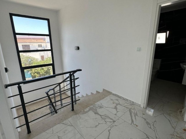 3+1 luxury villa for sale in Lapta, BARGAIN PRICE!!!!