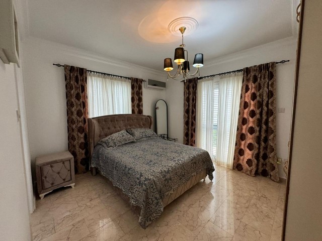 3+1 VILLA WITH POOL AND LARGE GARDEN FOR RENT IN ALSANCAK