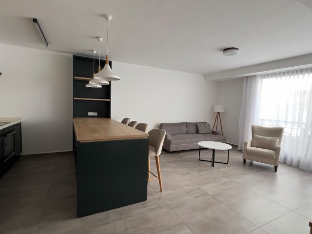 2+1 luxury flat for rent in Kyrenia center