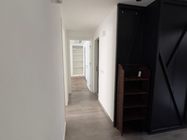 2+1 luxury flat for rent in Kyrenia center