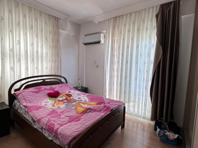 2+1 FULLY FURNISHED APARTMENT FOR RENT IN KYRENIA CENTER, KASHGAR COURT AREA