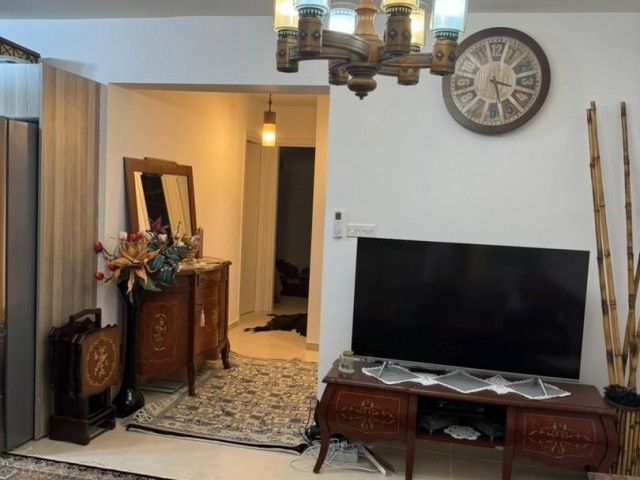 2+1 FLAT FOR SALE IN KYRENIA CENTER, 5 MINUTES TO THE BAZAAR