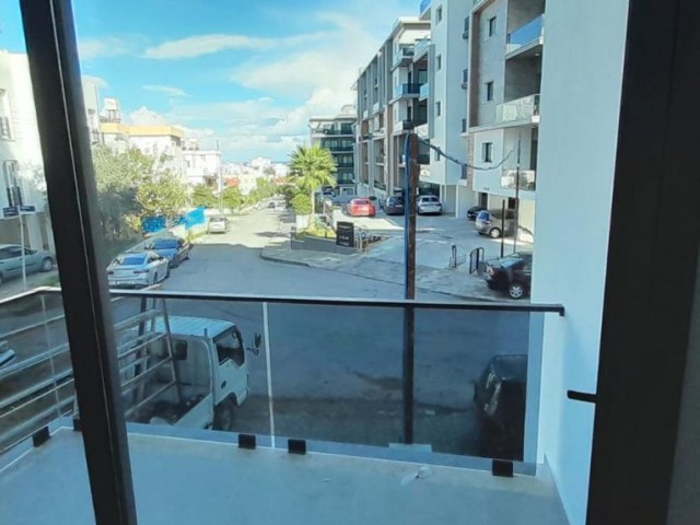 2+1 möblierte Wohnung zur Miete im Zentrum von Kyrenia