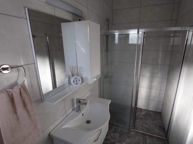 Nicosia Gönyeli 2+1 For Rent 450 STG