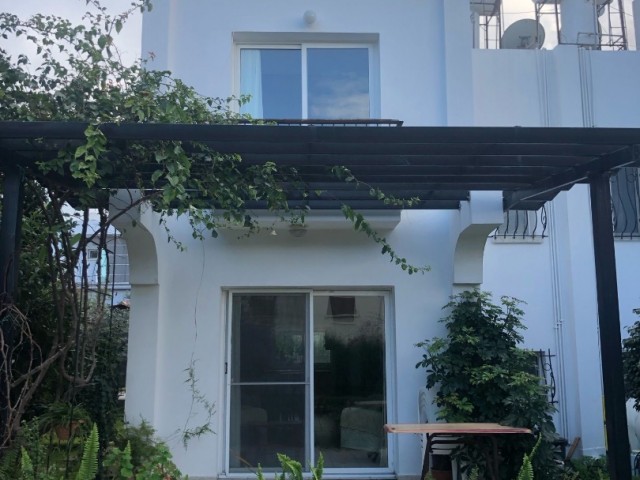 3+1 Villa zu vermieten in Karaoğlanoğlu GAU Region 800 STG