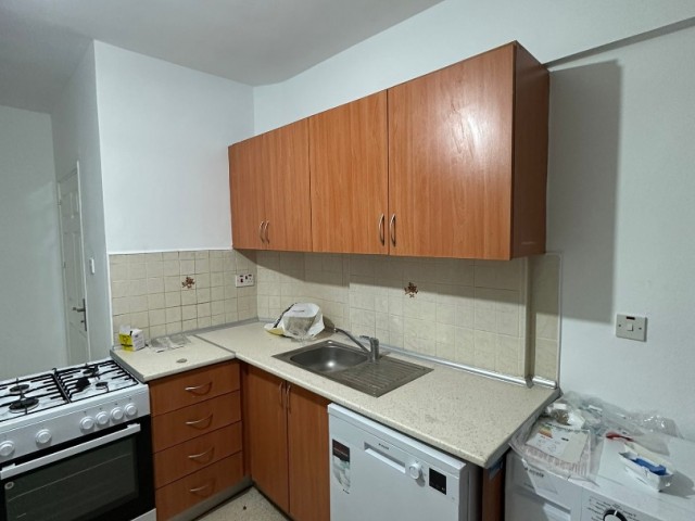 2+1 Flat for Rent in Kyrenia Central Area - 550 STG