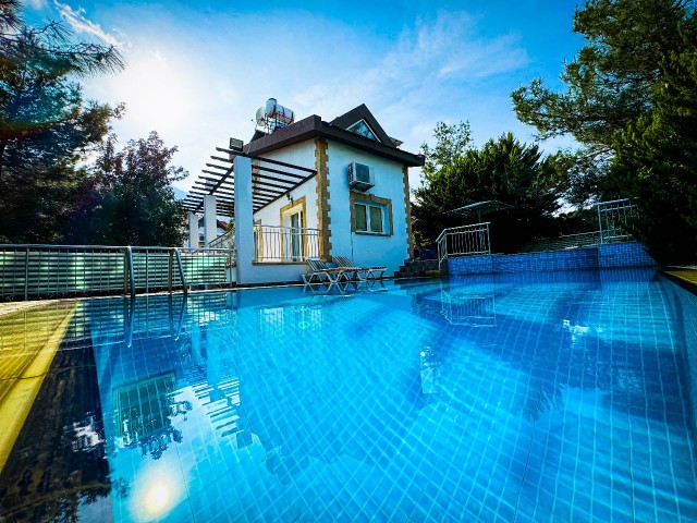 Kyrenia Çatalköy, 4+1 and 5+1 Villas for Daily Rental 160 STG / +905338202346