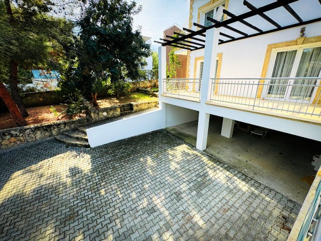 Kyrenia Çatalköy, 4+1 and 5+1 Villas for Daily Rental 160 STG / +905338202346