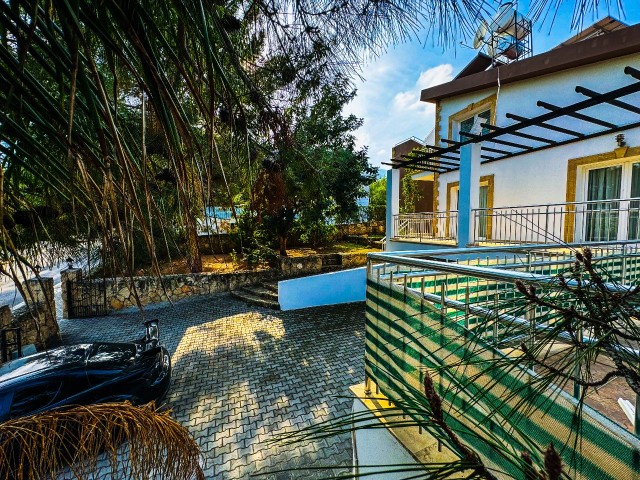 Kyrenia Çatalköy, 4+1 und 5+1 Villen zur Tagesmiete 160 STG / +905338202346