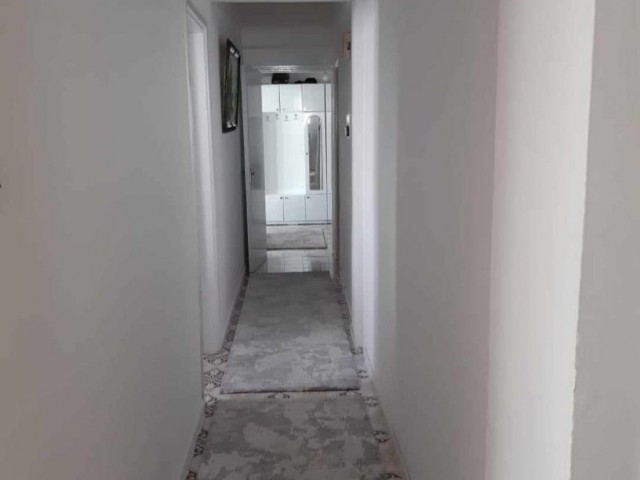 3+1 furnished flat for rent in Kyrenia center