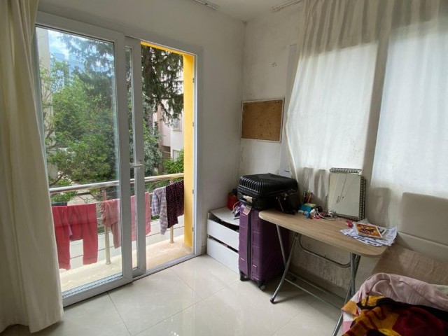 Kyrenia Center, 2+1 Wohnung zum Verkauf 86.000 STG / +905338202346