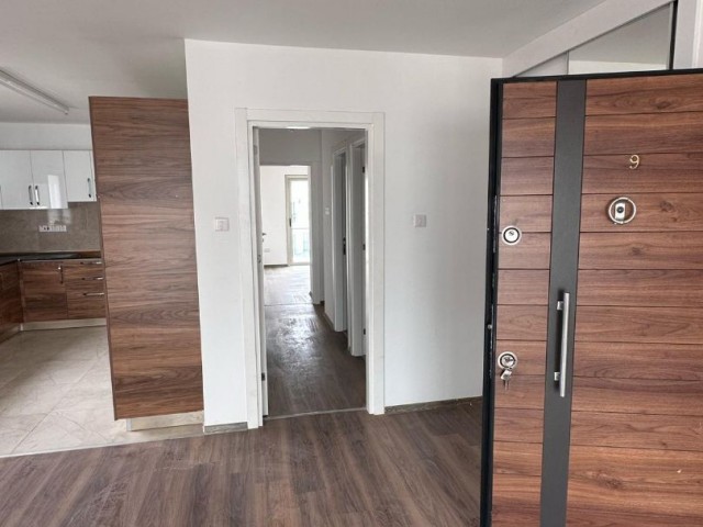 Kyrenia Karakum, 5. Etage 2+1 Neue Wohnung zum Verkauf 155.000 STG / +905338202346