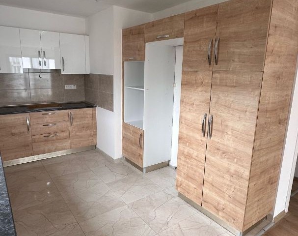 Kyrenia Karakum, 2+1 neue Wohnung zum Verkauf 145.000 STG / +905338202346