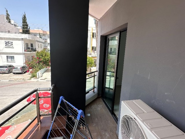 Kyrenia Center, 2+1 Wohnung zu vermieten 650 STG / +905338202346