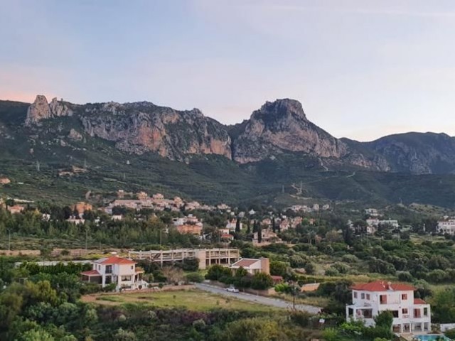 Eben Zu verkaufen in Zeytinlik, Kyrenia