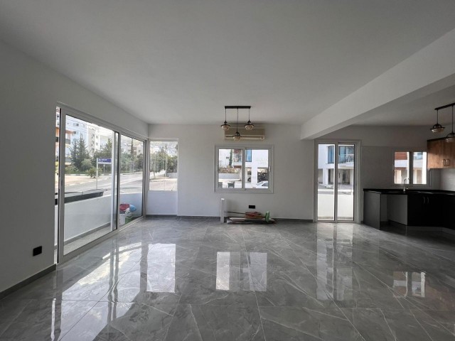 گیرنه Upper Kyrenia, 3+1 Flat for sale 155.000 STG / +905338202346