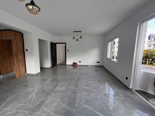 Kyrenia Upper Kyrenia, 3+1 Wohnung zum Verkauf 155.000 STG / +905338202346