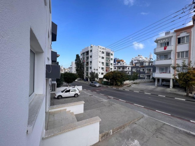 گیرنه Upper Kyrenia, 3+1 Flat for sale 155.000 STG / +905338202346